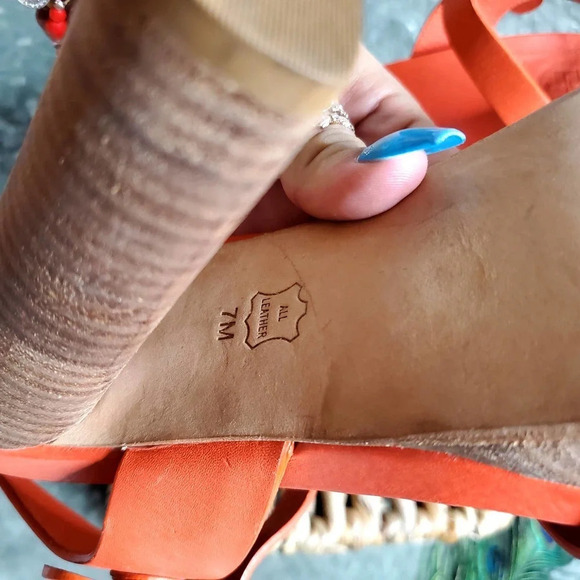 Tory Burch Tatum Nectatine Platform Heels - Picture 4 of 13